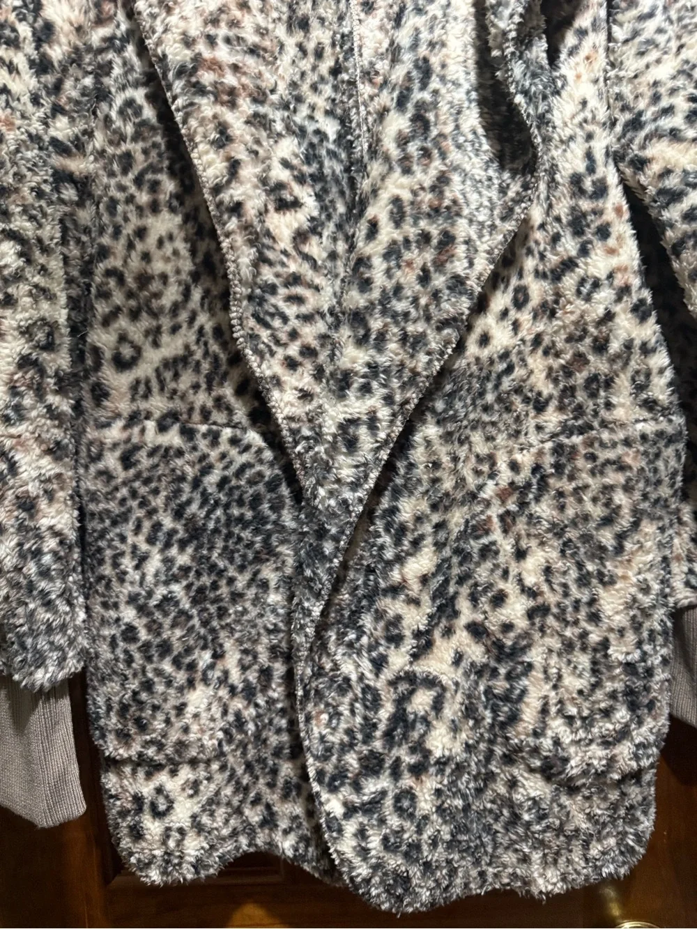 Leopard Print Cozy Hooded Cardigan - Beige/Black super soft !!!